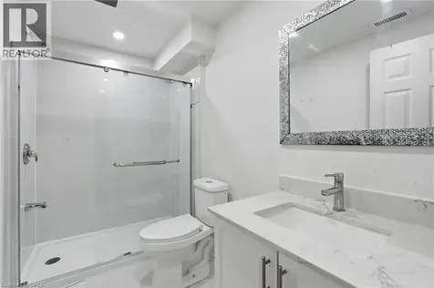 292 Thorncrest Drive Waterloo ON N2L 5R5