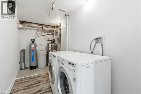 292 Thorncrest Drive Waterloo ON N2L 5R5