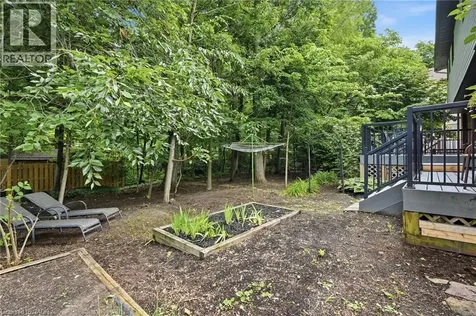 292 Thorncrest Drive Waterloo ON N2L 5R5