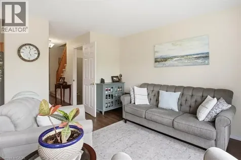 35 Albion Street Belleville ON K8N 5Y8