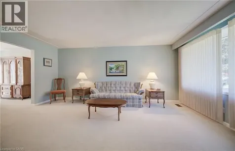 54 Stonegate Drive Kitchener ON N2A 2Z1