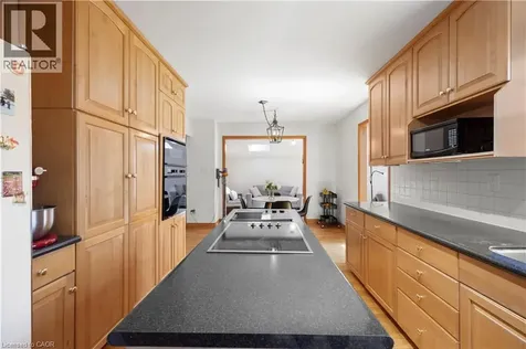 277 Blackacres Boulevard London ON N6G 2H1
