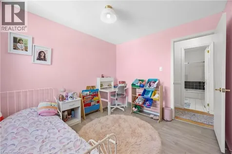 277 Blackacres Boulevard London ON N6G 2H1