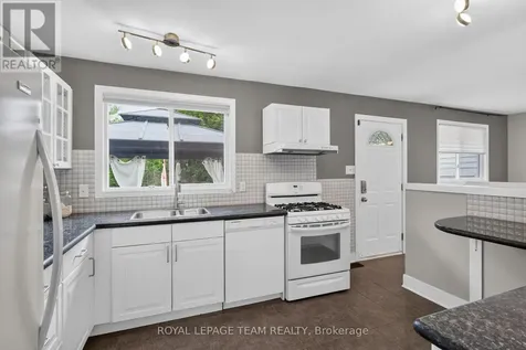 2 Whisperwood Street Ottawa ON K0A 3P0