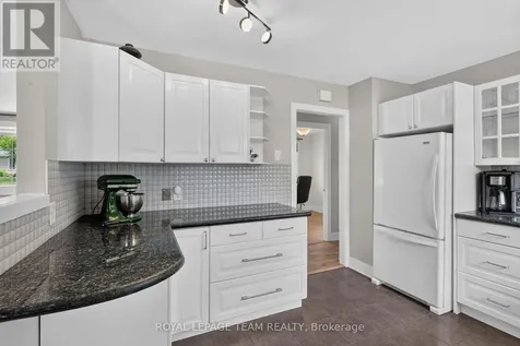 2 Whisperwood Street Ottawa ON K0A 3P0