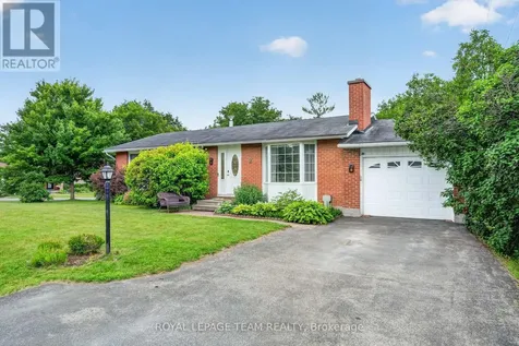 2 Whisperwood Street Ottawa ON K0A 3P0