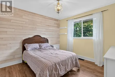2 Whisperwood Street Ottawa ON K0A 3P0
