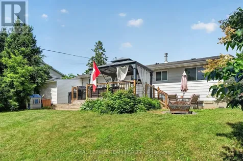 2 Whisperwood Street Ottawa ON K0A 3P0