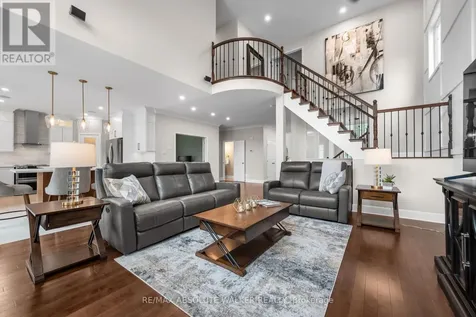 245 Lucinda Crescent Ottawa ON K1W 0A1