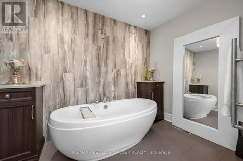 245 Lucinda Crescent Ottawa ON K1W 0A1