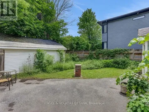 229 Daniel Avenue Ottawa ON K1Y 0C7