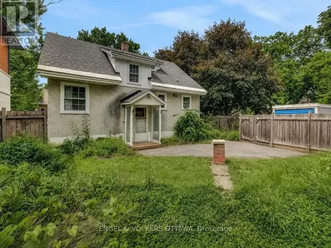 229 Daniel Avenue Ottawa ON K1Y 0C7
