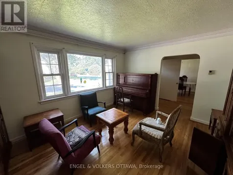 229 Daniel Avenue Ottawa ON K1Y 0C7