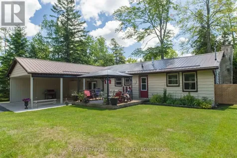 326 Lindsay Street South Bruce Peninsula ON N0H 2G0