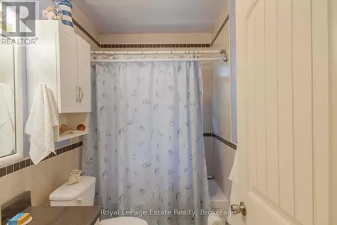 326 Lindsay Street South Bruce Peninsula ON N0H 2G0