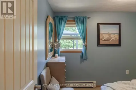 326 Lindsay Street South Bruce Peninsula ON N0H 2G0