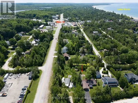 326 Lindsay Street South Bruce Peninsula ON N0H 2G0