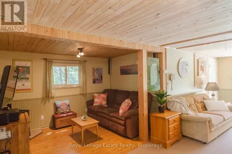 326 Lindsay Street South Bruce Peninsula ON N0H 2G0