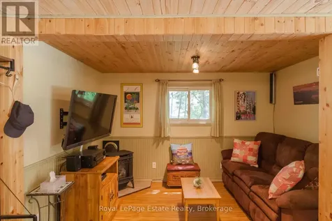 326 Lindsay Street South Bruce Peninsula ON N0H 2G0