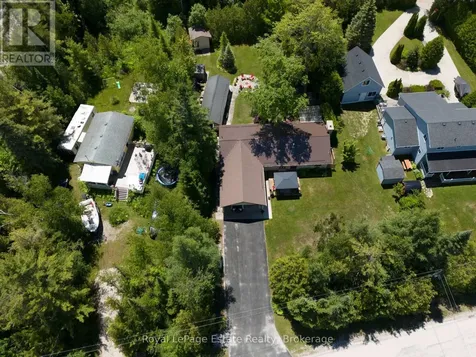 326 Lindsay Street South Bruce Peninsula ON N0H 2G0