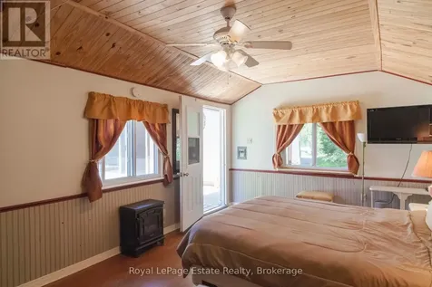 326 Lindsay Street South Bruce Peninsula ON N0H 2G0