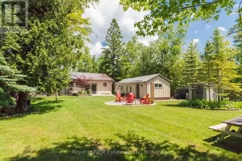 326 Lindsay Street South Bruce Peninsula ON N0H 2G0