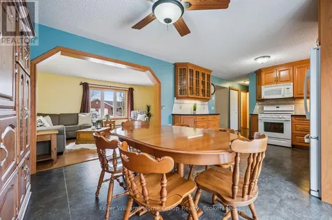 28 Edward Street Mapleton ON N0G 1P0