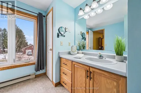 28 Edward Street Mapleton ON N0G 1P0