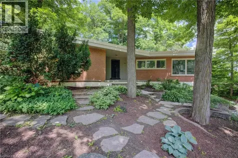 294 Algonquin Drive Waterloo ON N2L 2S8
