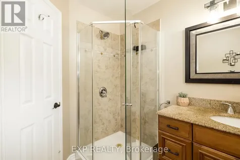 26 Vesta Street Ottawa ON K2J 3Y9