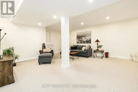26 Vesta Street Ottawa ON K2J 3Y9