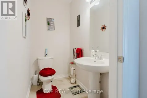 30 Coppermine Street Ottawa ON K2J 6P6