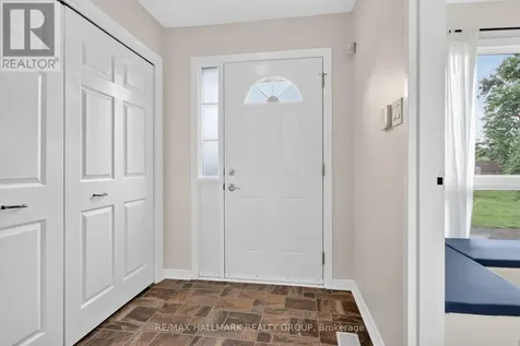 840 Cahill Drive West Ottawa ON K1V 9K5