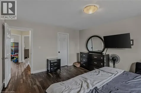 571 Champlain Avenue Woodstock ON N4V 0A6