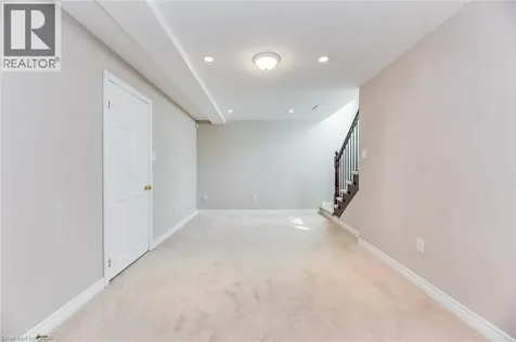 2340 Whistling Springs Crescent Oakville ON L6M 0C3