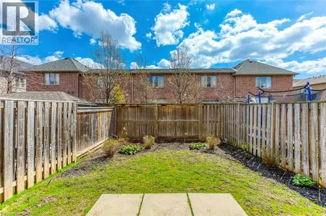 2340 Whistling Springs Crescent Oakville ON L6M 0C3