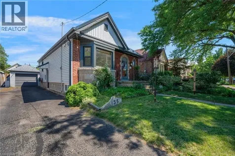 135 Wexford Avenue South Hamilton ON L8K 2N9