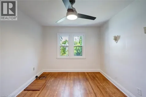 135 Wexford Avenue South Hamilton ON L8K 2N9