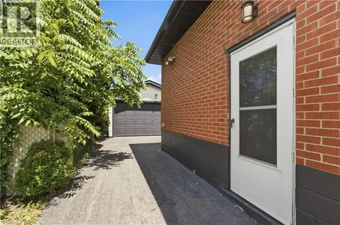 1141 Mohawk Road East Hamilton ON L8T 2S4