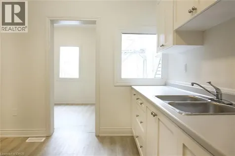 76 Wentworth Street South Hamilton ON L8N 2Y9