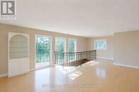 103 Sunnidale Road South Wasaga Beach ON L9Z 2S9