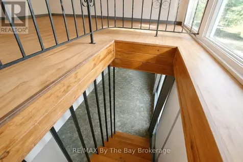 103 Sunnidale Road South Wasaga Beach ON L9Z 2S9