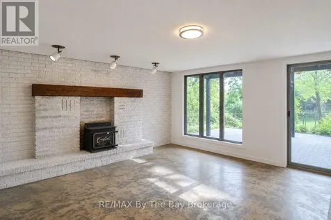 103 Sunnidale Road South Wasaga Beach ON L9Z 2S9