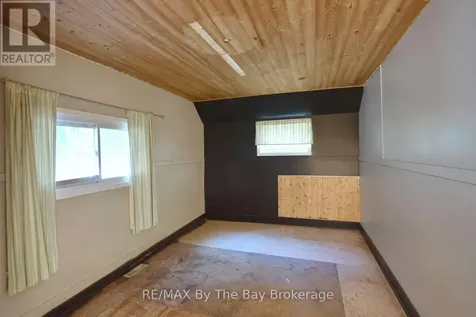 103 Sunnidale Road South Wasaga Beach ON L9Z 2S9