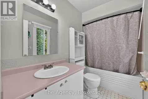 97 Shoreline Drive Bracebridge ON P1L 1Z4