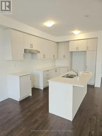16 West Oak Trail Barrie ON L9J 0L1