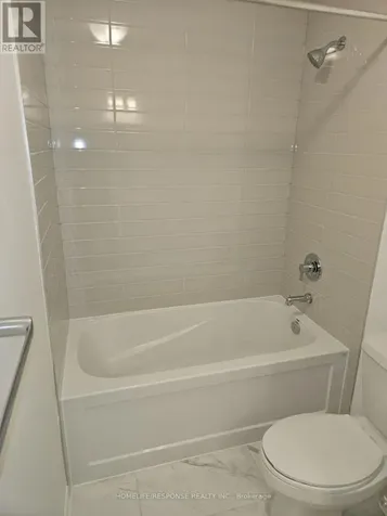16 West Oak Trail Barrie ON L9J 0L1