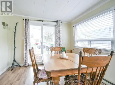101 Linden Lane Innisfil ON L9S 1N3