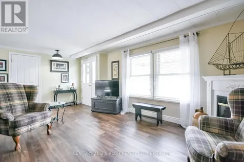 101 Linden Lane Innisfil ON L9S 1N3