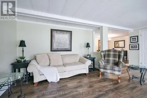 101 Linden Lane Innisfil ON L9S 1N3